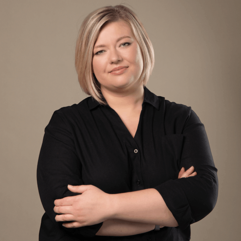 Agata Grzyb - specjalistka ds. sprzedaży